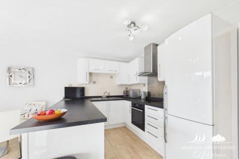 CAM03915G0-PR0029...