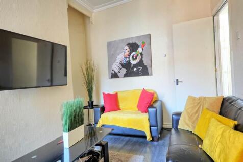 Lounge 3