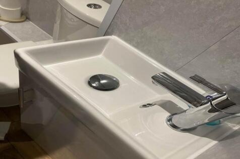 Blantyre new bathroo