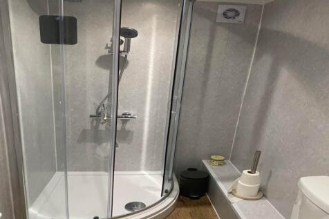 Blantyre new bathroo