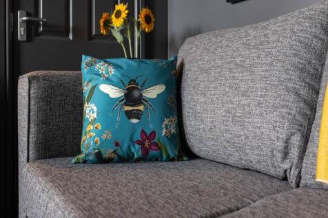 snug sofa detail