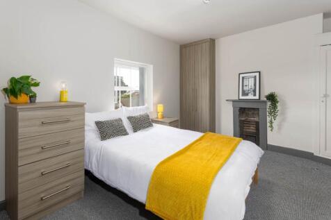 bedrooms (3)