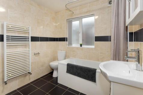 Main bathroom