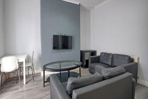 lounge 2