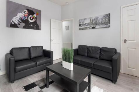 Lounge Shots (1)