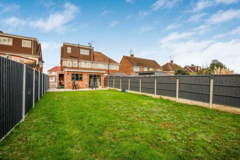 S-260_Feltham_Hill_Road_TW15_1LN-16.JPG