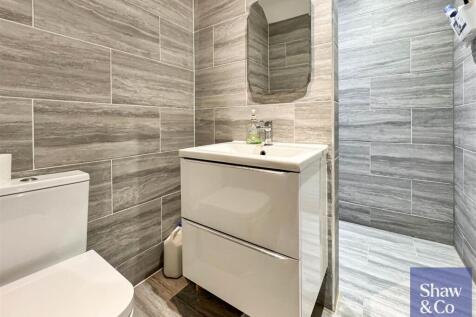 Shower Room.jpeg
