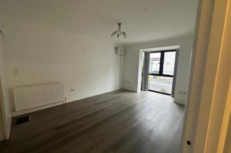 WhatsApp Image 2025-10-15 at 11.31.41.jpeg