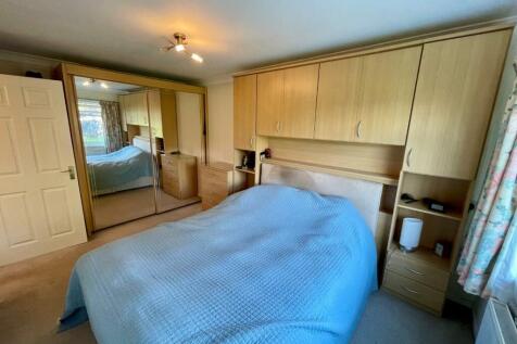 Bedroom One.jpg