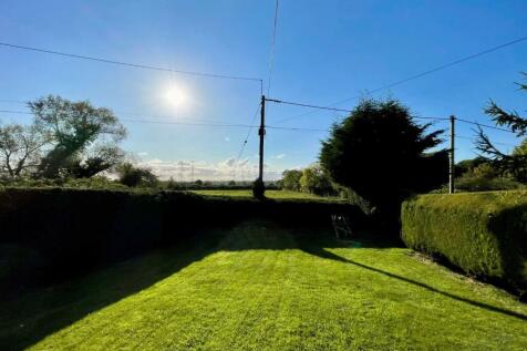 Front Garden.jpg