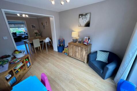 Sitting Room.jpg