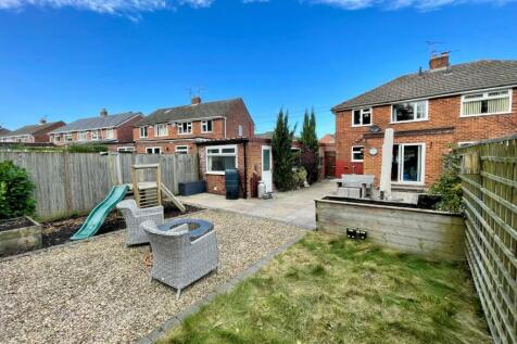 Rear Garden.jpg
