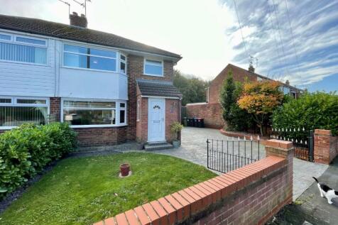 Front Garden.jpg