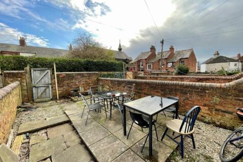 Rear Garden.jpg
