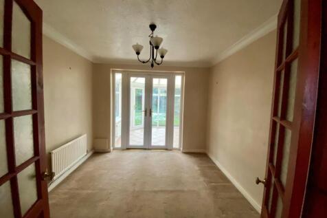 Dining Room.jpg
