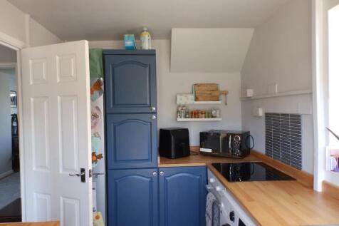 Kitchen .JPG
