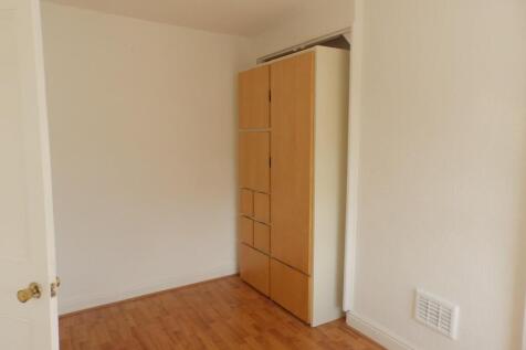 Rear Bedroom 2.JPG