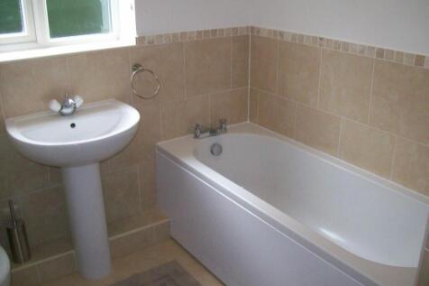 Bathroom 1.JPG