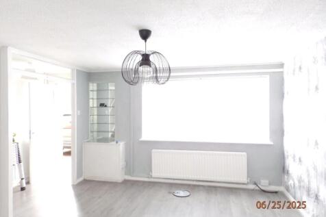 Lounge.JPG