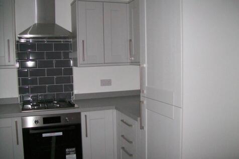 Kitchen 2.JPG