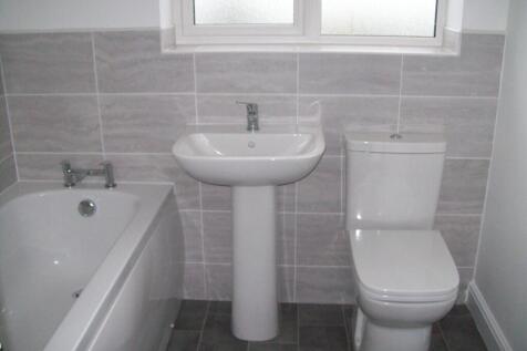 Bathroom Main.JPG