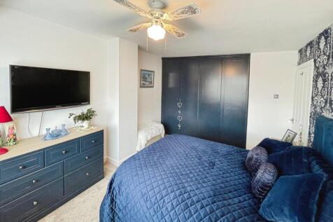 15d2fccd--4B8D-863C-00034EF95307-91996-00000CEE5E6