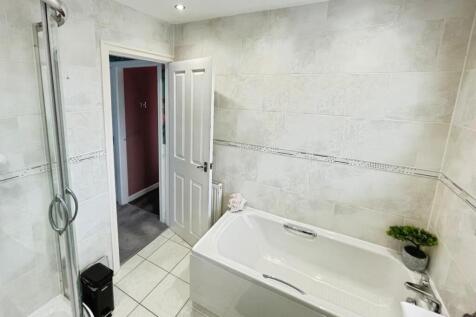 9d3b116d--4AAC-B354-25B93C358E0C-91996-00000CEE5FA