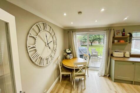 b91c4b55--45AA-BE25-BA0F780405A5-13662-00000FFD589