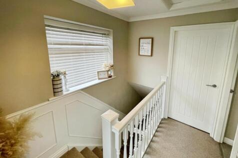 3947302b--4EBF-B851-2978EFEF05BE-13662-00000FFD57C