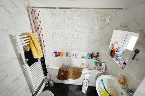 2e8e35eb--4225-B4B6-9EA195AC7C03-21188-000002E9DE1