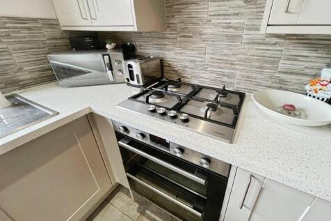 1eeb92d2--42E1-A796-AE0E4BEF920D-35358-000004C3B2C