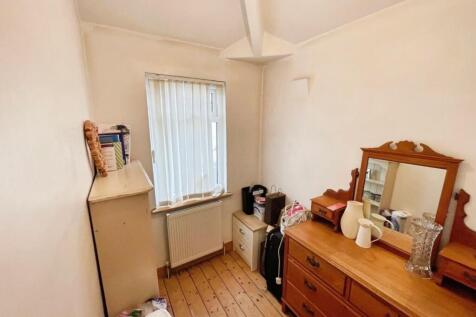 8d373234--4B47-9589-8DC6003579A6-35358-000004C3AB7