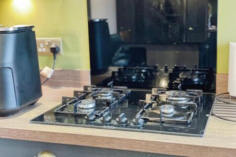 d48625e9--4605-A650-FC6B68CDB20D-19748-000002A85D0