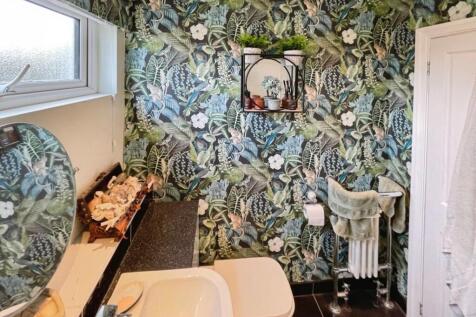 12264c3c--45EC-9E41-63A17701CF55-19756-000002A8D39