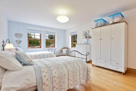 GF Bedroom