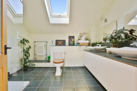 Master ensuite