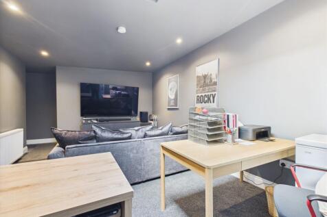 Cinema/Office