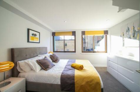 10 Derngate 4.jpg