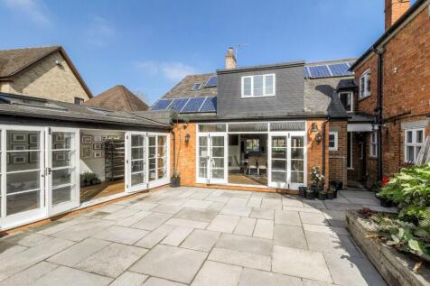 Garage House 042.jpg
