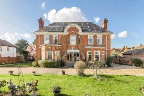 29-31 Finedon Road 003.jpg