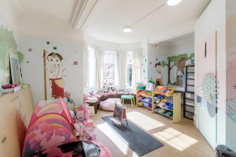 29-31 Finedon Road 007.jpg