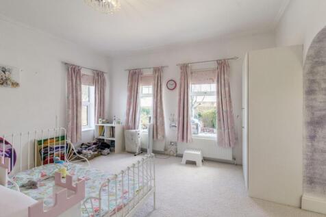 29-31 Finedon Road 016.jpg