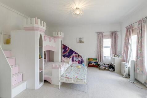 29-31 Finedon Road 017.jpg