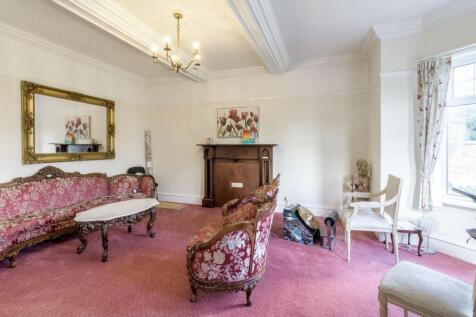 29-31 Finedon Road 023.jpg