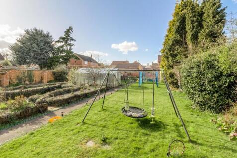29-31 Finedon Road 037.jpg