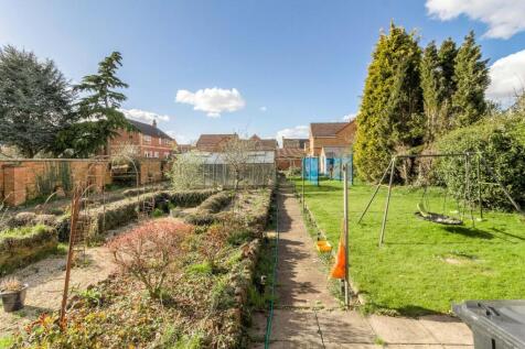 29-31 Finedon Road 038.jpg