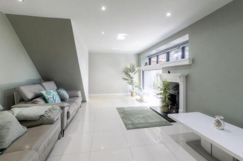 58 York Road 007.jpg