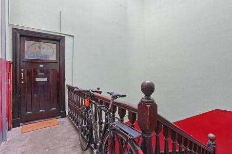 flat 3 2 (17).jpg