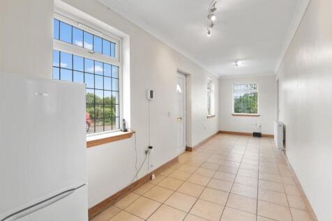 10_pilmuir holdings (22).jpg