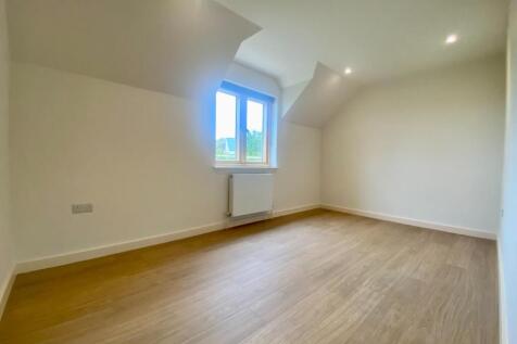Bedroom 1.jpeg